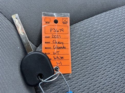 Used 2021 Chevrolet Colorado W/T w/ Custom Special Edition image 30