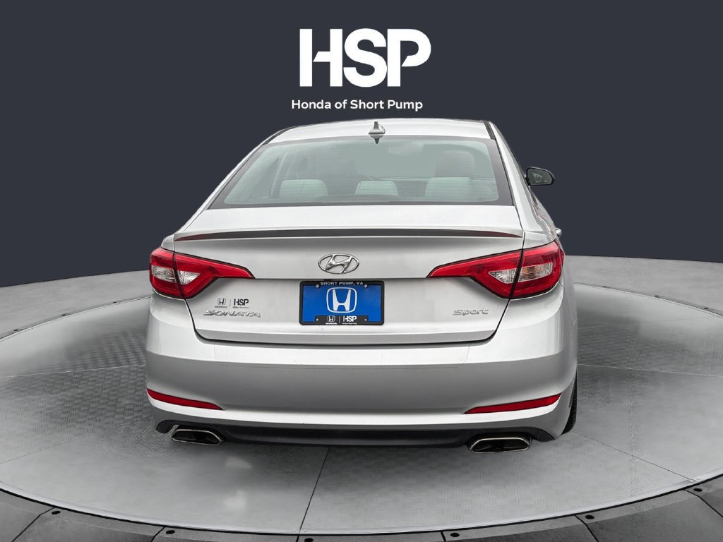 Used 2015 Hyundai Sonata Sport FWD image 4