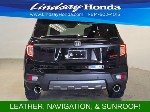 Used 2023 Honda Passport TrailSport image 6