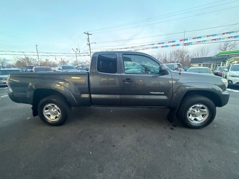 Used 2013 Toyota Tacoma 4x4 Access Cab V6 image 4