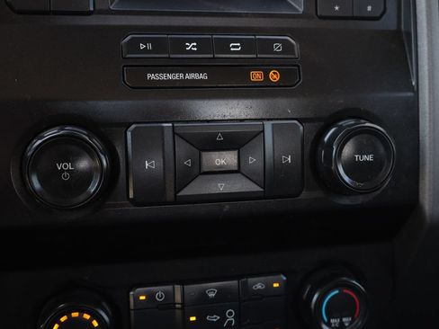 Used 2022 Ford F250 XL w/ Power Equipment Group RWD image 35