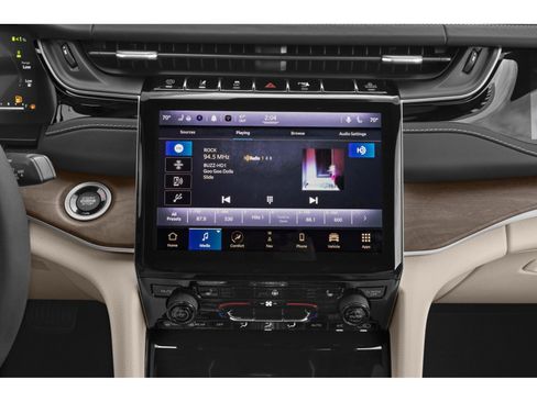 Used 2022 Jeep Grand Cherokee Limited 4xe image 8