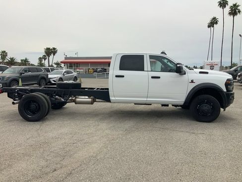 New 2026 RAM 5500 Tradesman AWD/4WD image 4