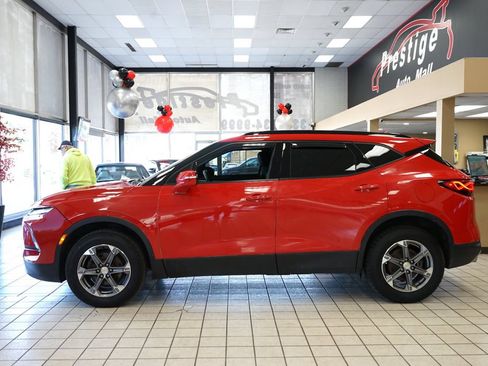 Used 2023 Chevrolet Blazer LT AWD/4WD image 3