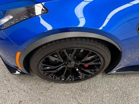 Used 2016 Chevrolet Corvette Z06 w/ 2LZ Preferred Equipment Group RWD image 30