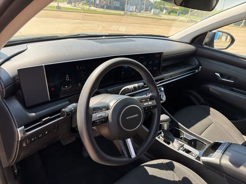 Used 2025 Hyundai Tucson SEL image 14