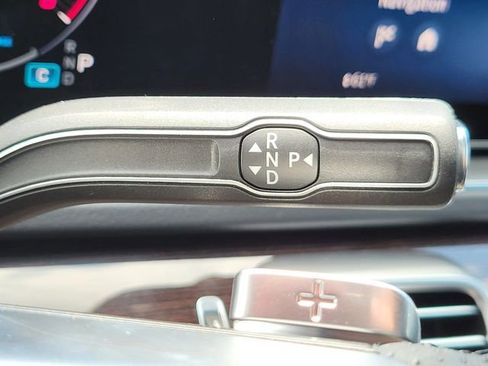 New 2025 Mercedes-Benz GLS 580 4MATIC image 30