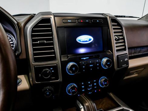 Used 2019 Ford F150 Limited w/ Trailer Tow Package image 30