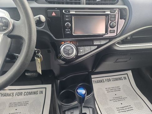 Used 2016 Toyota Prius C Two FWD image 16