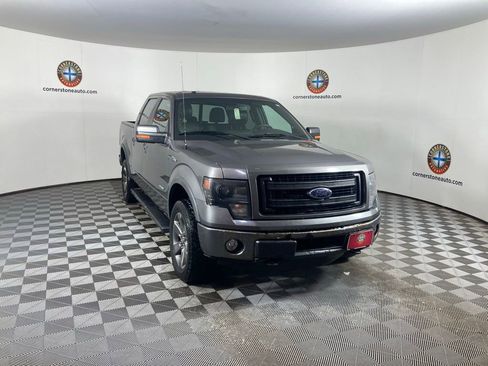 Used 2014 Ford F150 FX4 w/ Equipment Group 402A Luxury image 18