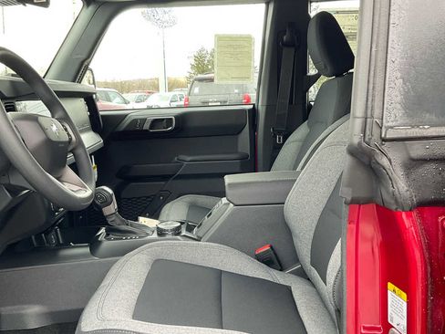 Used 2025 Ford Bronco 4-Door image 21