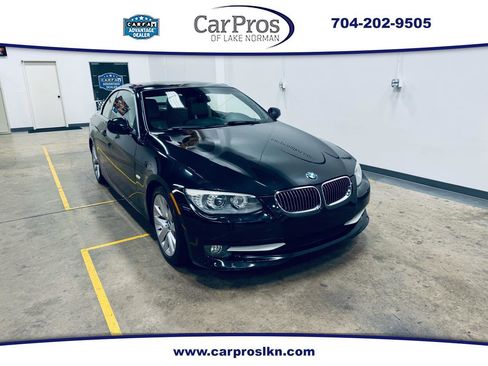 Used 2013 BMW 328i Convertible image 1