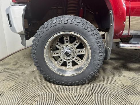 Used 2014 Ford F250 Lariat w/ Lariat Interior Package image 6