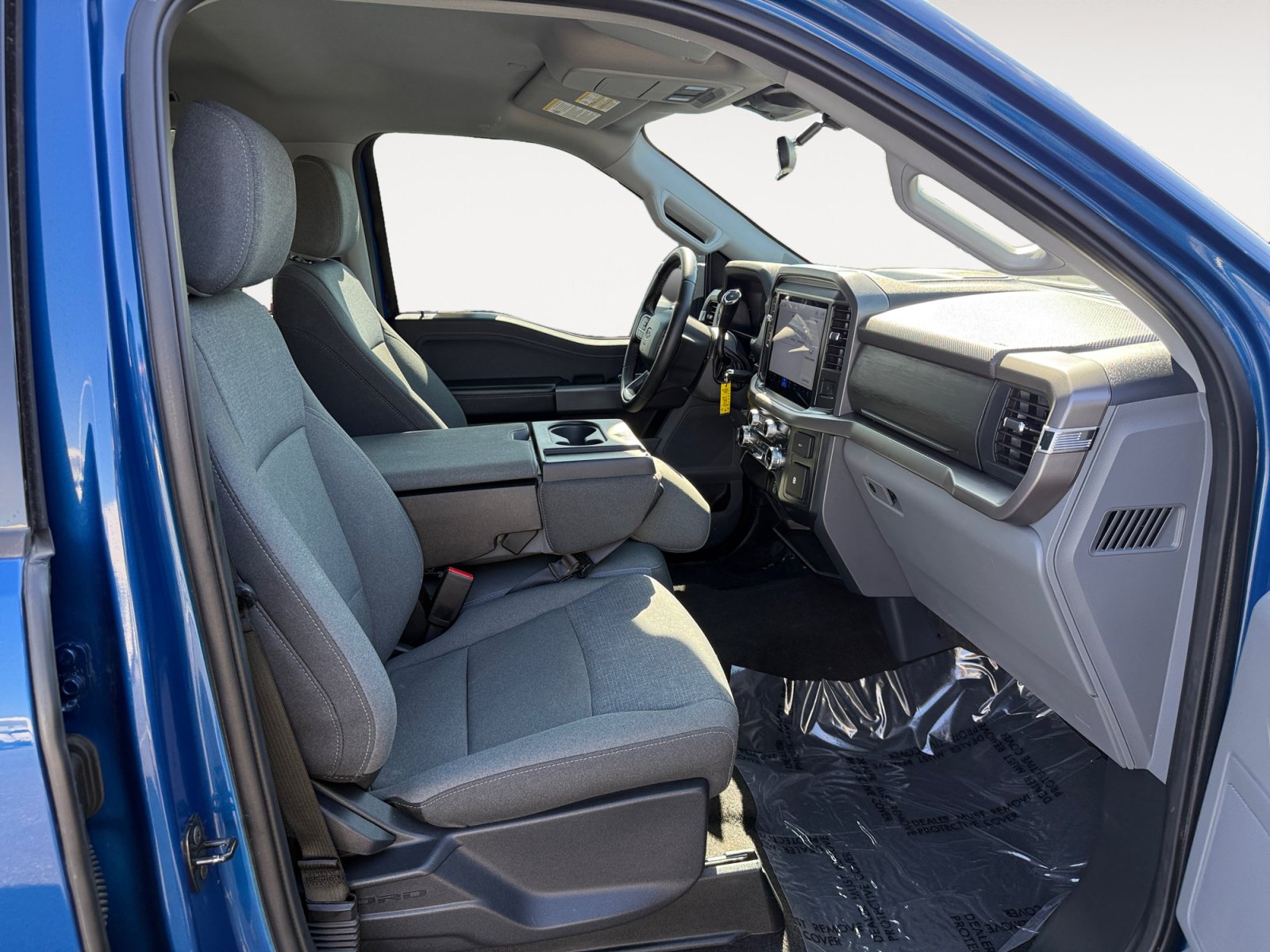 Certified 2025 Ford F150 XLT w/ Equipment Group 301A Standard AWD/4WD image 19