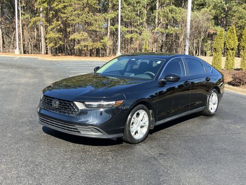 Certified 2024 Honda Accord LX image 6