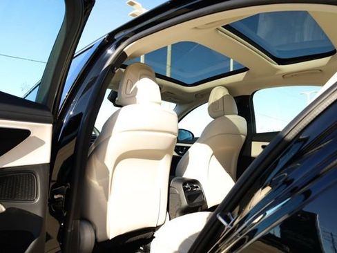 Certified 2025 Mercedes-Benz E 350 Sedan image 27