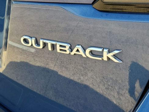 Used 2022 Subaru Outback Limited AWD/4WD image 33