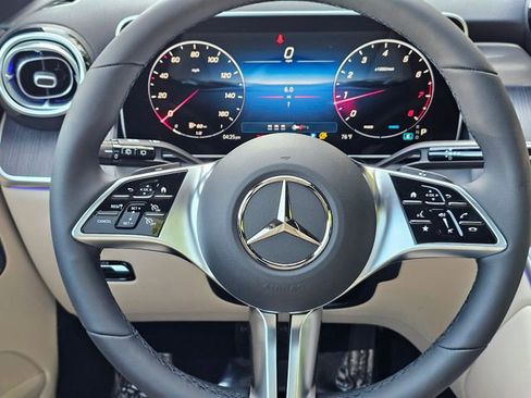 New 2026 Mercedes-Benz GLC 300 4MATIC image 24