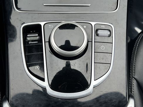 Used 2018 Mercedes-Benz C 300 Sedan image 8
