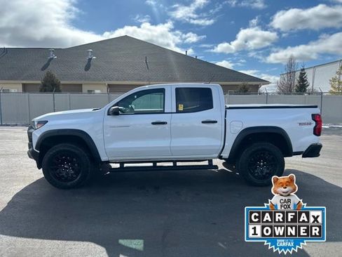 Used 2024 Chevrolet Colorado Trail Boss w/ Advanced Trailering Package image 2
