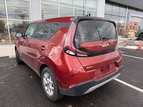 Certified 2024 Kia Soul LX w/ Option Group 015 image 4