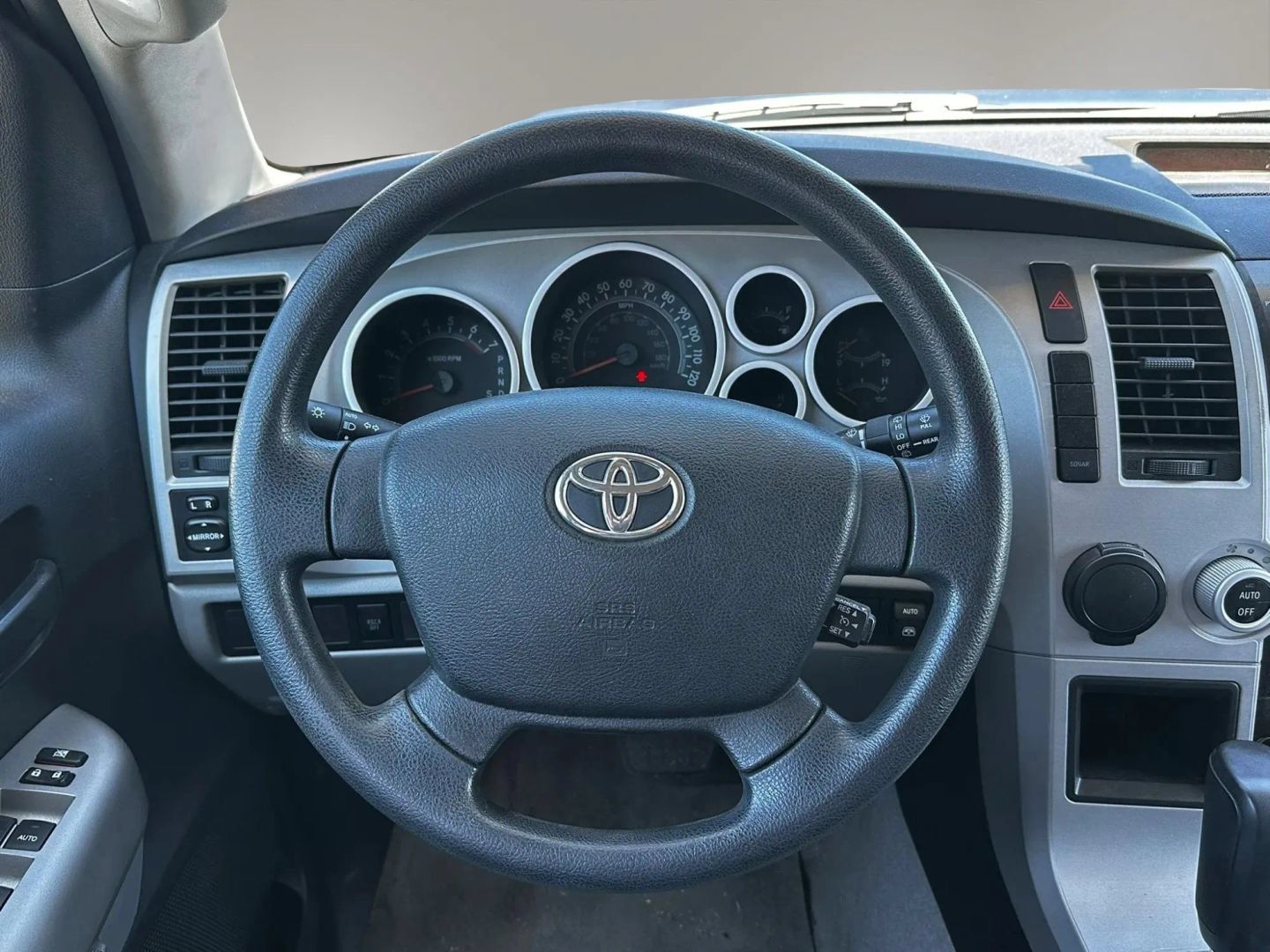 Used 2008 Toyota Sequoia SR5 RWD image 22