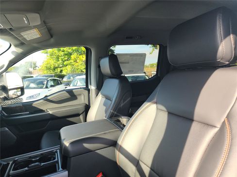 New 2026 Ford F350 Lariat w/ Tremor Off-Road Package AWD/4WD image 16