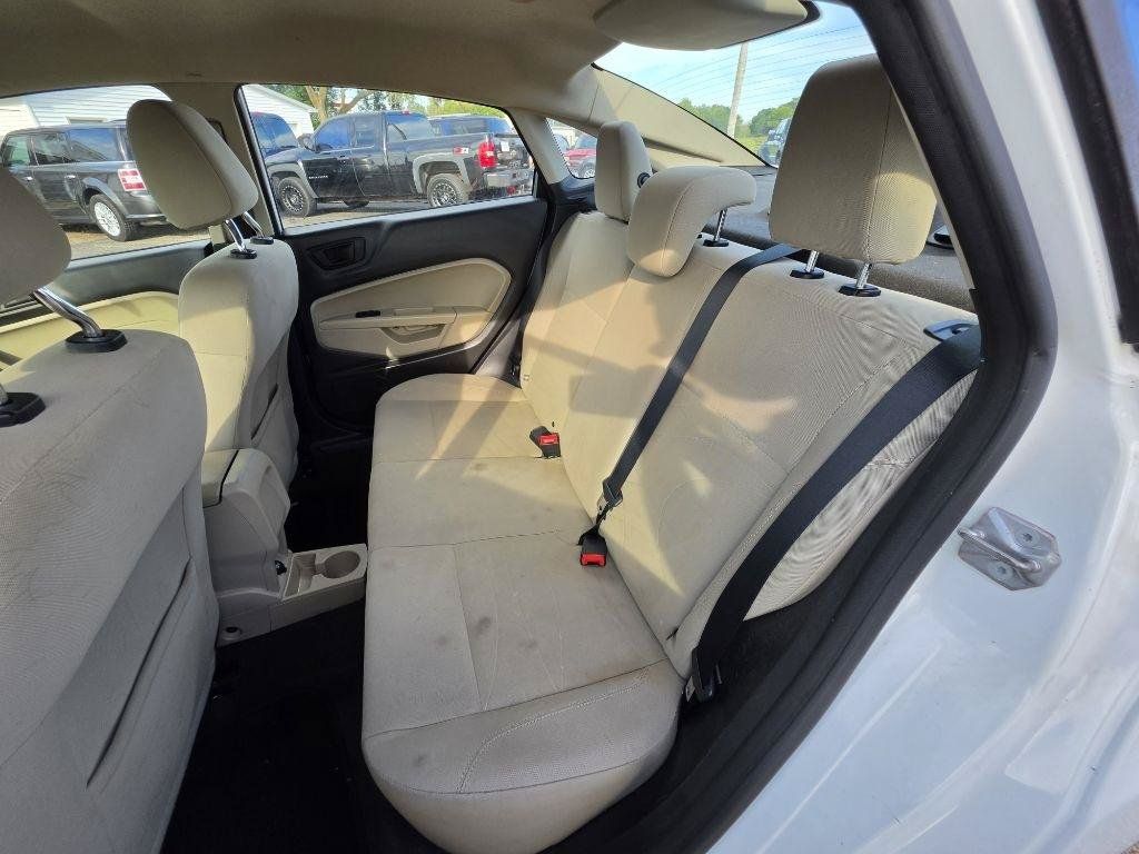 Used 2017 Ford Fiesta SE FWD image 15