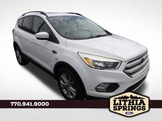 Used 2018 Ford Escape SE FWD video 1