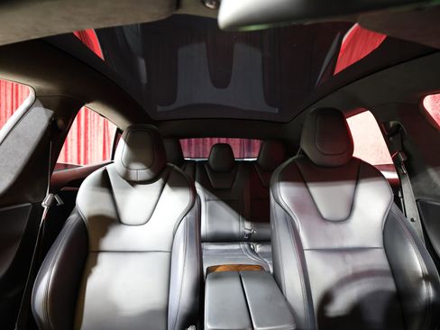 Used 2020 Tesla Model S Long Range image 26