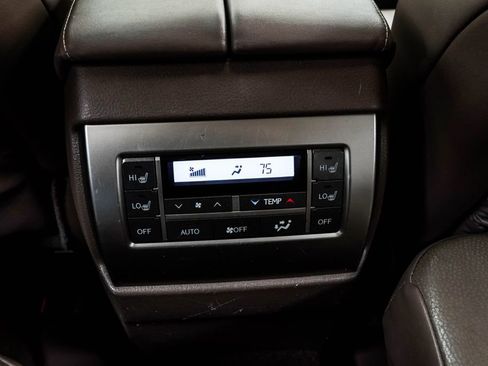 Used 2017 Lexus GX 460 AWD/4WD image 25