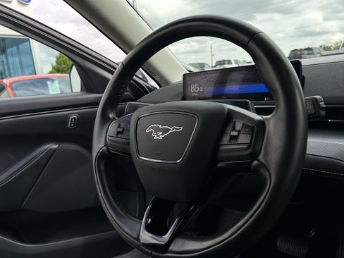 Used 2023 Ford Mustang Mach-E Select RWD image 8
