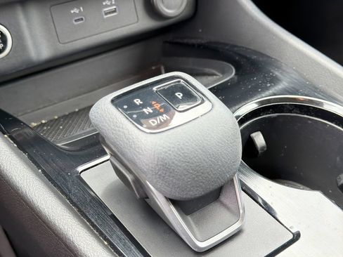 Used 2023 Nissan Rogue SV w/ SV Premium B Package FWD image 20
