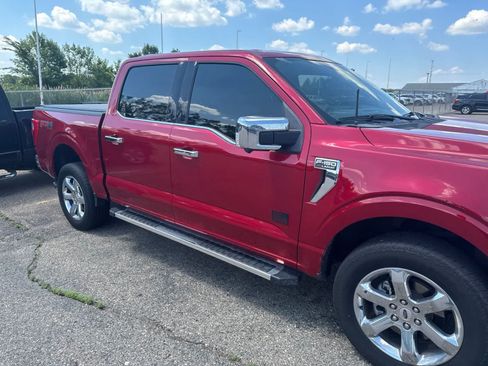 Used 2022 Ford F150 Lariat AWD/4WD image 9