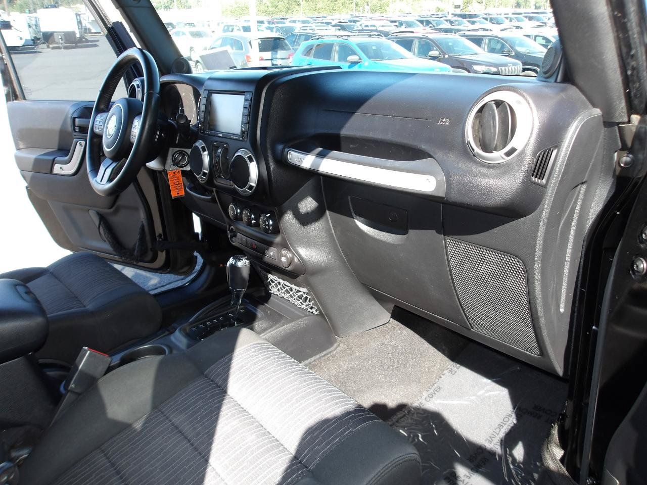 Used 2011 Jeep Wrangler Unlimited Rubicon w/ Dual Top Group AWD/4WD image 13