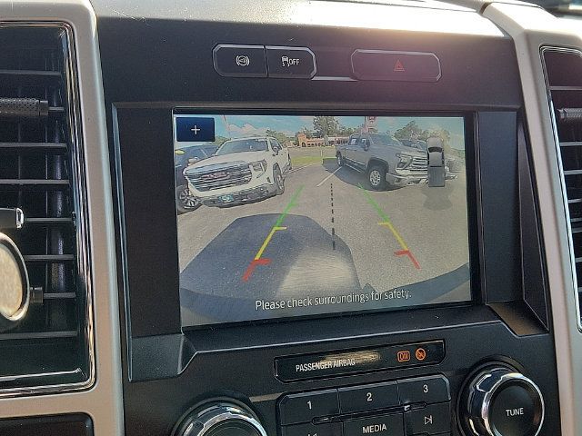 Used 2021 Ford F250 Lariat w/ Lariat Value Package AWD/4WD image 18
