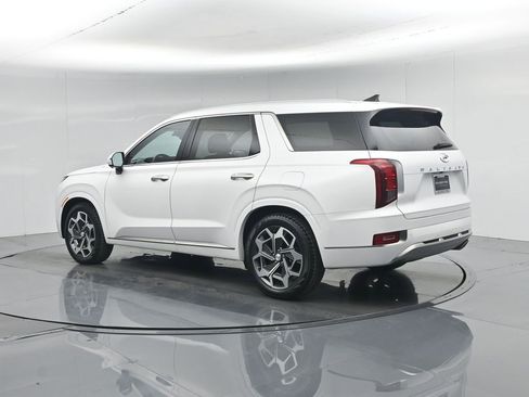 Used 2022 Hyundai Palisade Calligraphy w/ Cargo Package FWD image 7