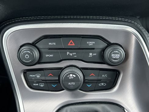 Used 2022 Dodge Challenger R/T w/ Blacktop Package image 22