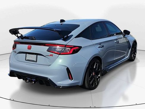 Used 2023 Honda Civic Type R image 3