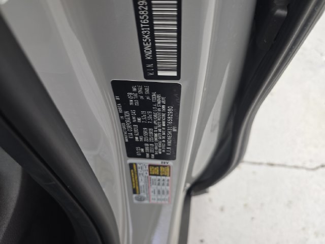 Used 2026 Kia Carnival SX Prestige FWD image 15