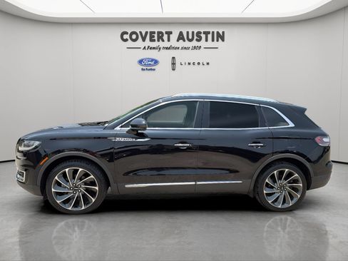 Certified 2020 Lincoln Nautilus Reserve w/ Equipment Group 202A AWD/4WD image 3