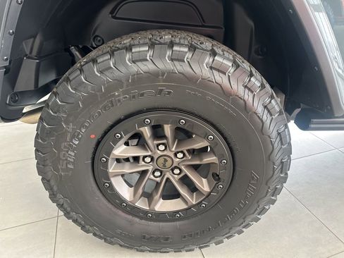 New 2025 Jeep Wrangler Unlimited Rubicon 392 image 36