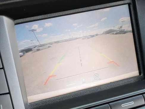 Used 2017 Ford Explorer FWD image 12