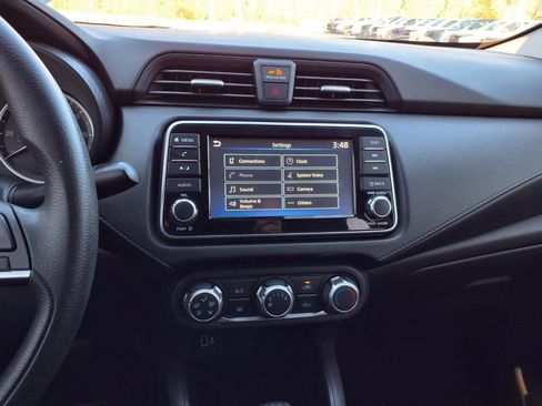 Used 2020 Nissan Versa S image 15