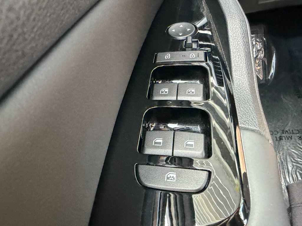 Used 2025 Kia Sportage X-Pro Prestige AWD/4WD image 28