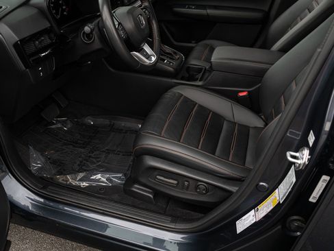 Used 2024 Honda CR-V Sport Touring image 18