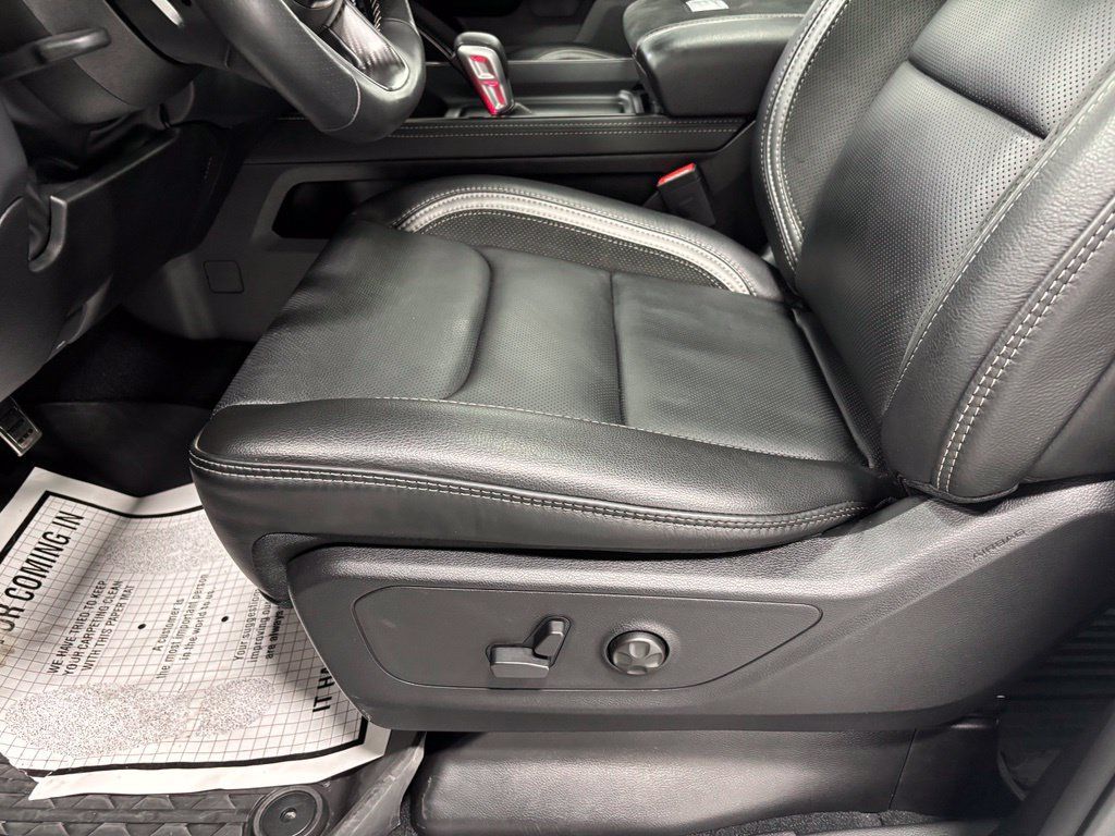 Used 2026 RAM 1500 RHO w/ RHO Level 1 Equipment Group AWD/4WD image 13