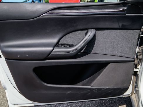 Used 2022 Tesla Model X Plaid image 21