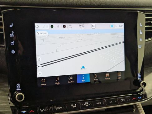 Used 2023 Jeep Wagoneer Series III w/ Preferred Equipment Group image 24