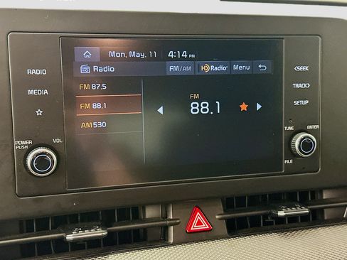 Used 2025 Kia Sportage LX AWD/4WD image 21